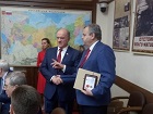 Ренату Сулейманову вручили медаль в честь 80-летия Сталинградской битвы